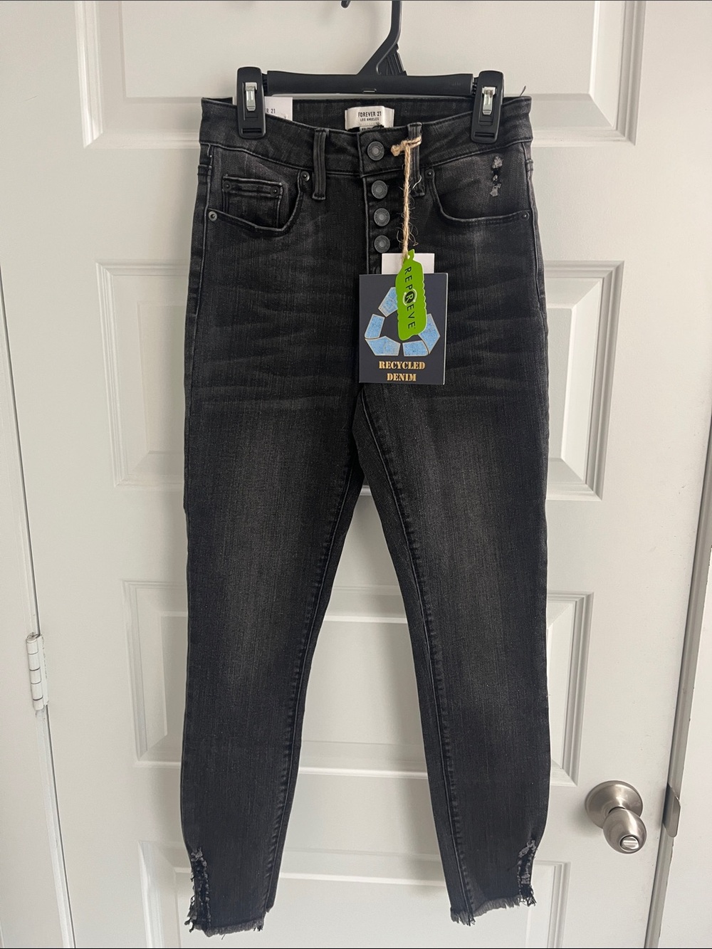 Forever 21 NWT High-Rise Black Skinny Jeans